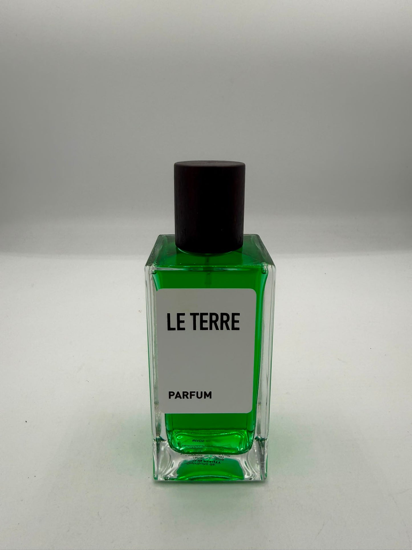 LE TERRE PARFUM